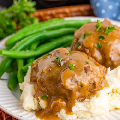 Classic Salisbury Steak Recipe: A Hearty Comfort Food Delight