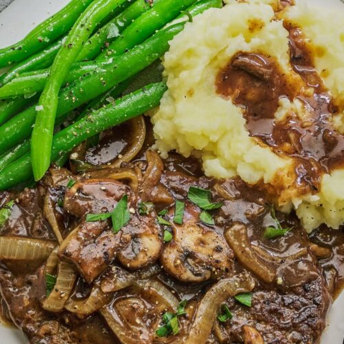 Delicious Braised Cube Steak Recipe