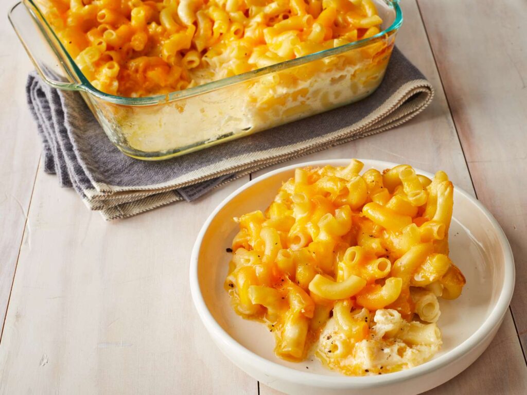 Delicious Oven-Baked Mac and Cheese Recipe