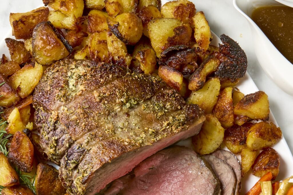 Delicious Roast Beef Recipe for the Perfect Sunday Dinner