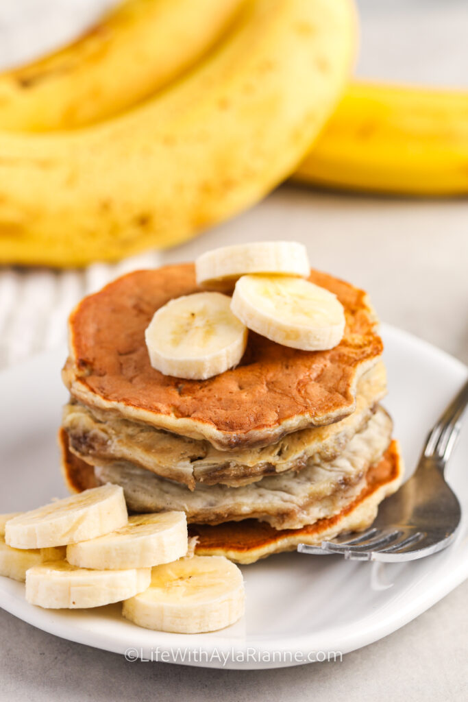 Easy 3-Ingredient Banana Pancake Recipe