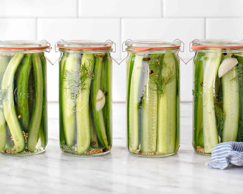 Easy Dill Pickle Recipe: Make Tangy and Crisp Homemade Pickles!