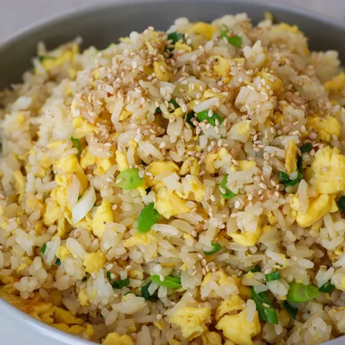 Easy Egg Fried Rice Recipe: Simple and Delightful 10-Minute Meal!