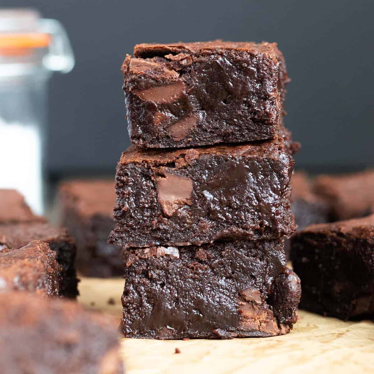 Irresistibly Rich Dark Chocolate Brownie Recipe