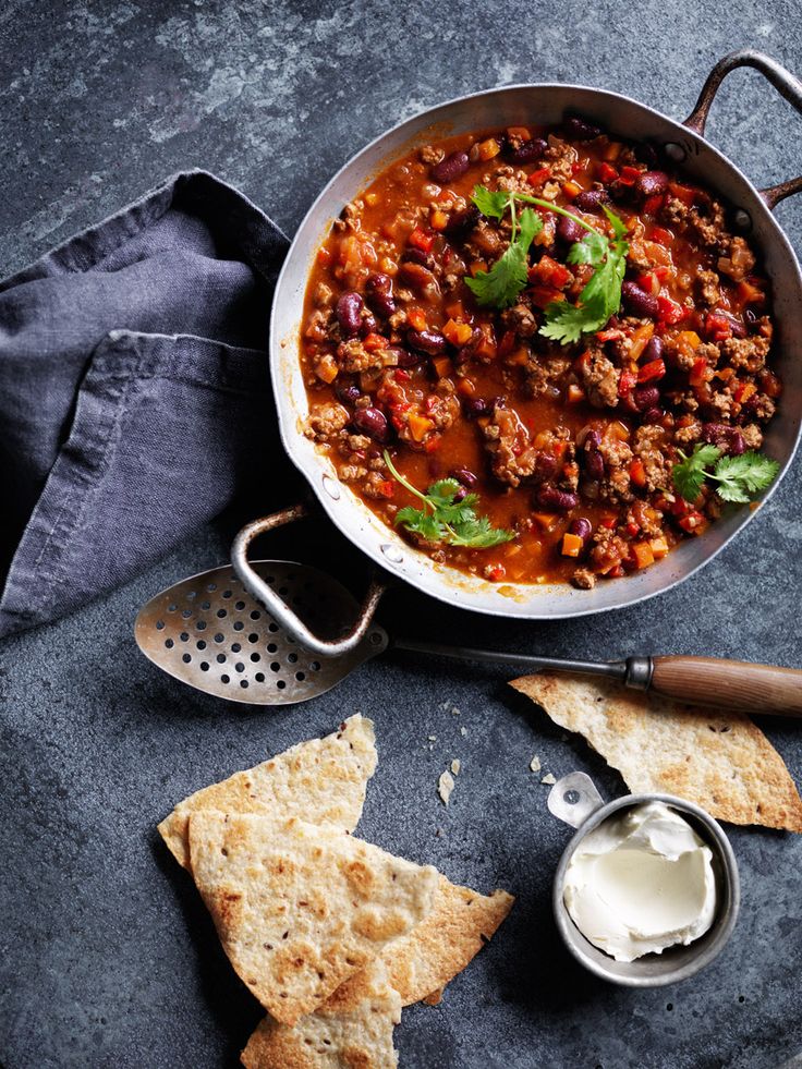 One-Pot Wonder: Easy Chilli Con Carne Recipe